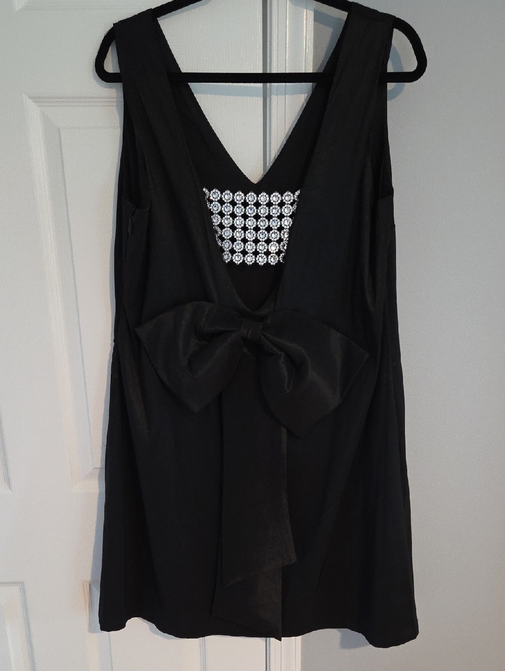 New York & Company Black Rhinestone Bow Cocktail Dress Size Large